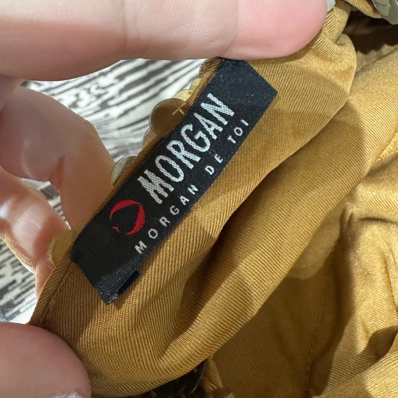 Morgan de Toi vintage Gold Sequin top bow accent size M - Picture 3 of 4